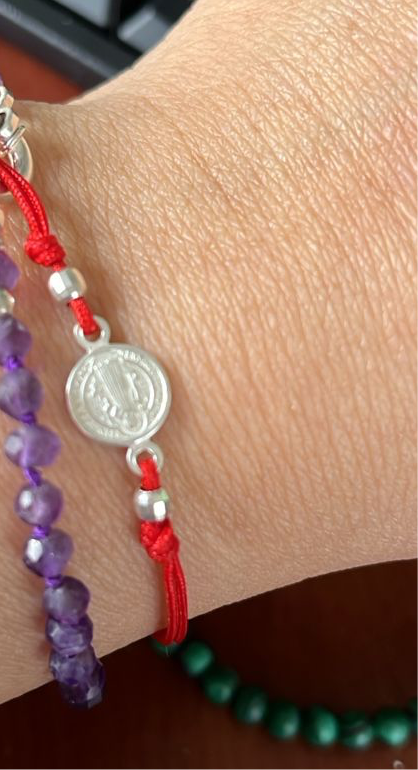 Pulsera San Benito de Plata pequeña ajustable