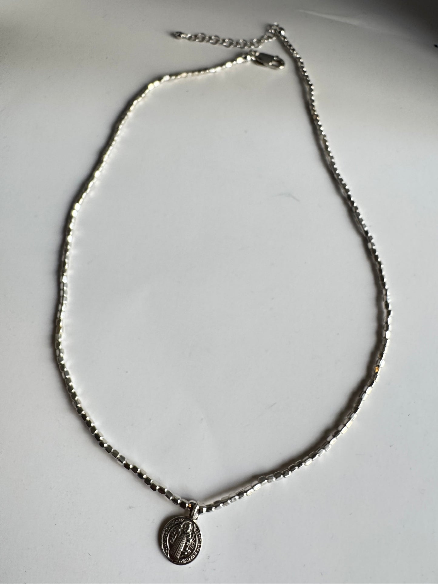 Pulsera 3 vueltas mostacilla Plata Medalla San Benito